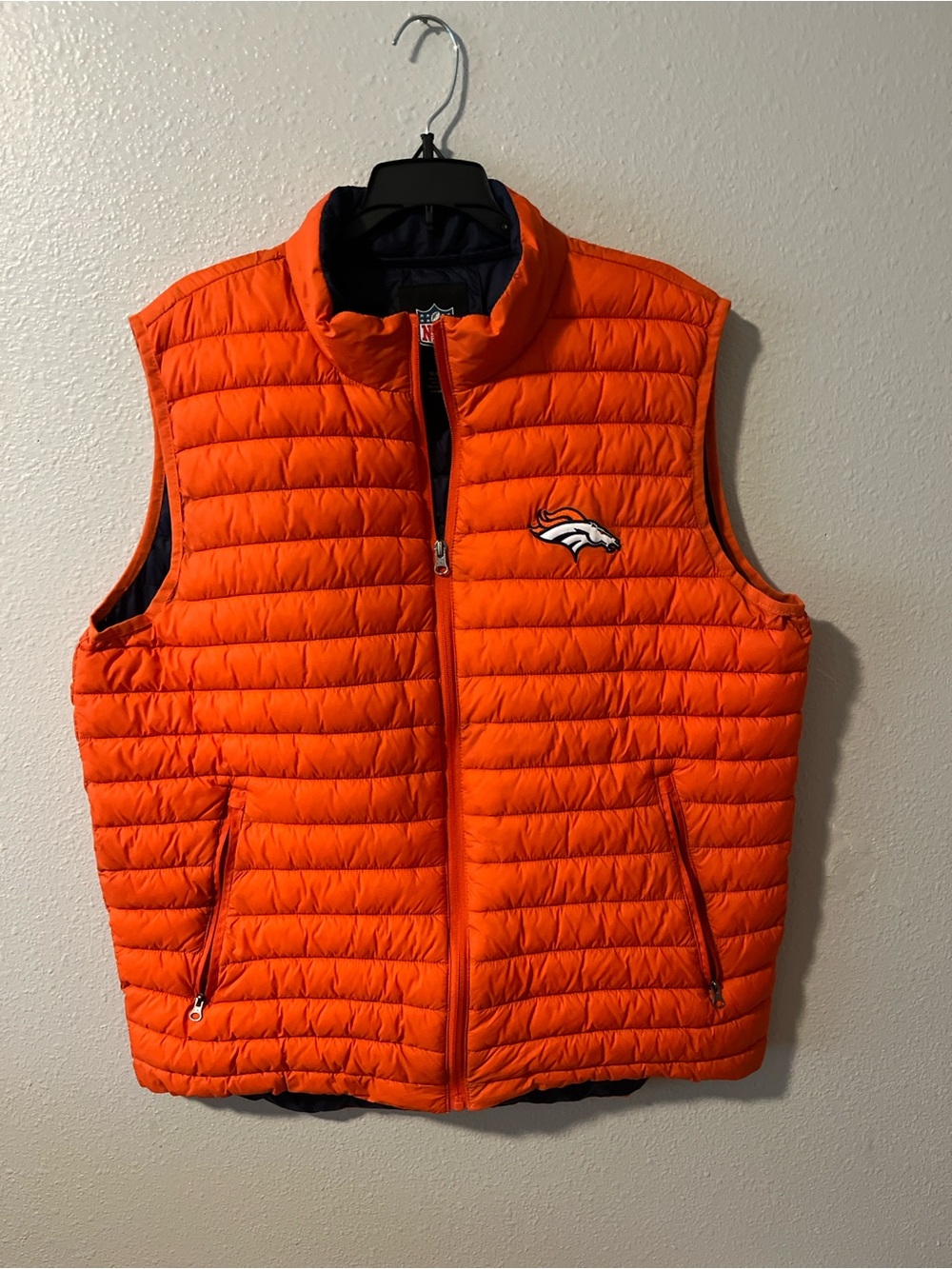 NFL Denver Broncos Puffy Vest Men’s XL